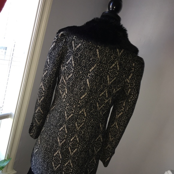 Unique Steve Madden Coat ❄️ - Picture 5 of 8